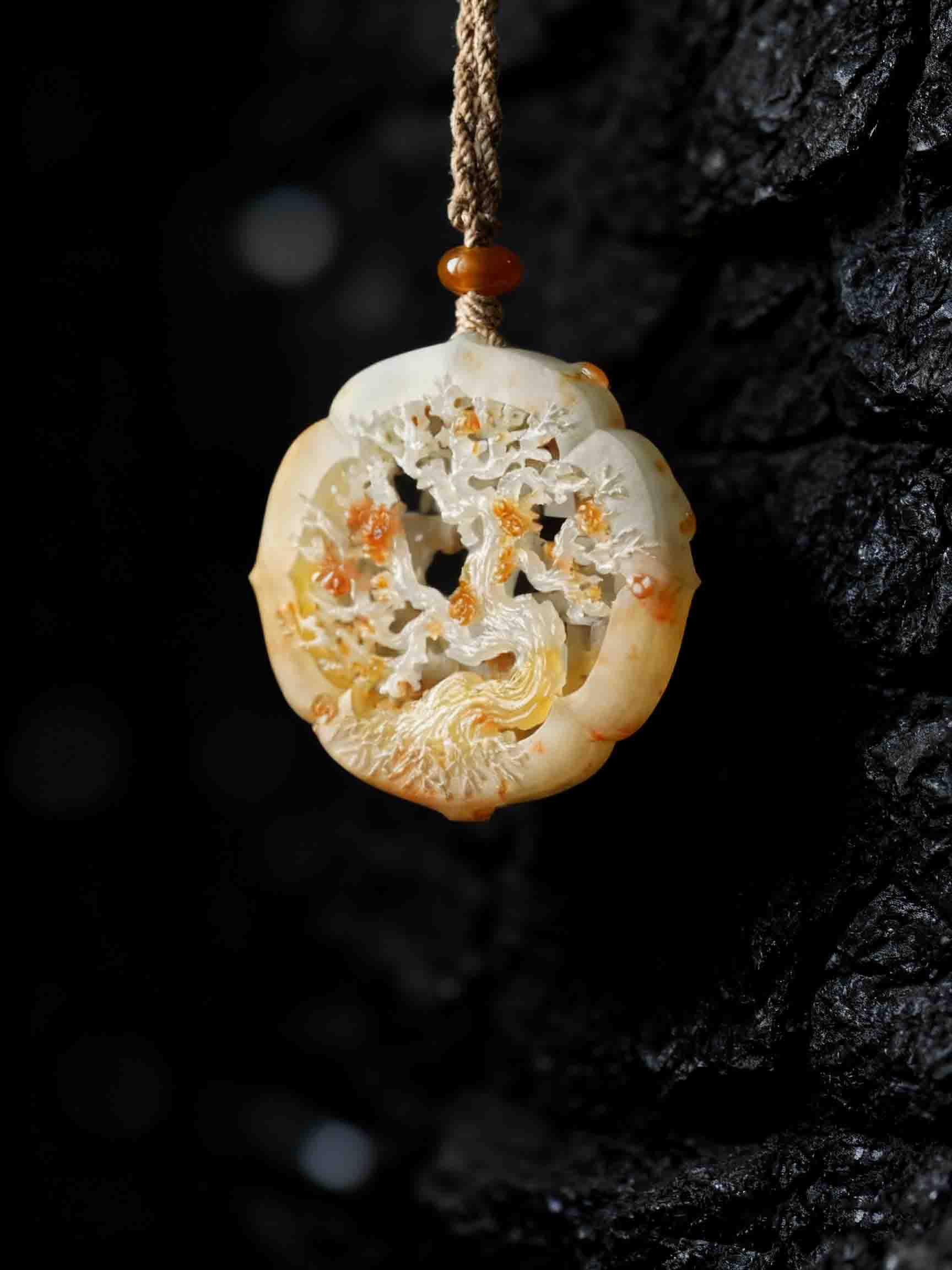 The Window of Roots— Dual-Sided Carved